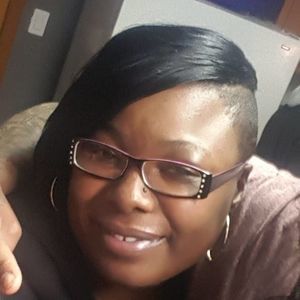 Meet your Posher, Nelle